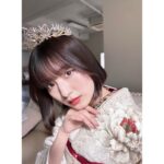 Noa Tsurushima Instagram - 20.Lab magazine 👘🍊 ハタチラボさんの振袖カタログ表紙を務めさせて頂きました。 普段はドレスをコレクションするのが趣味なのですが、勿論和装も大好きですので様々なカラーの振袖が着られてとても楽しい撮影でした☺️