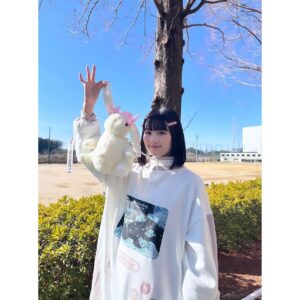 Noa Tsurushima Instagram - ドラマ #オトナの授業 第3話 本日は琴音ちゃん回でございます！
琴音ちゃんに待ちうけているオトナの授業とは…

本日22時TOKYO MXにて皆様是非、ご覧になってくださいね🐇
