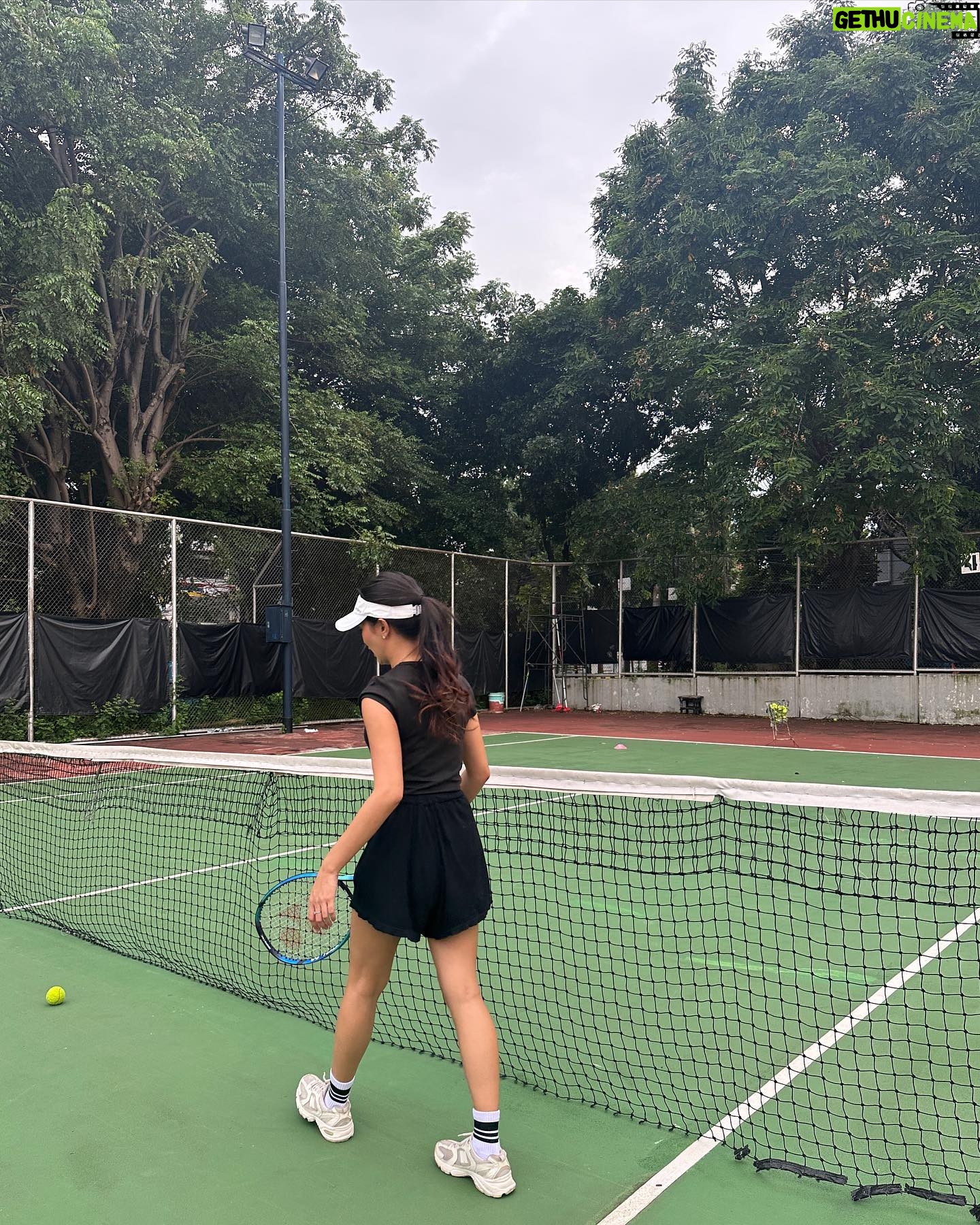 Noella Sisterina - 3 Likes - black n white kinda day #tennis