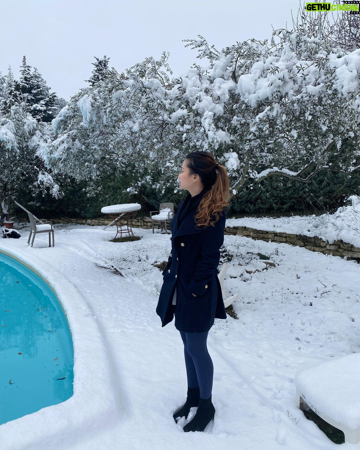 Noella Sisterina - 3 Likes - lets go below zero ❄️⛄️