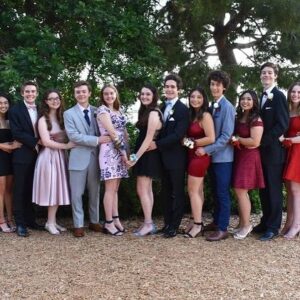 Noelle Sheldon Instagram - Prom!! Ft. every single prom pose ever