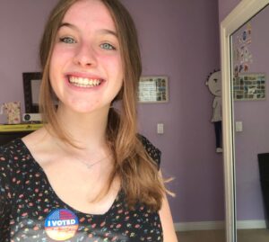Noelle Sheldon Instagram - Guys I got this super cute new accessory, it matches with all of my clothes and it makes me look super cool because everyone knows that I’m a voter! What’s kinda crazy is that it was totally free and if you’re 18  in the US, you can get one too! This is definitely gonna be a new fashion trend so you should hop on it. Click the link in my bio if you need help knowing what you need to do in your state. Go #vote !!@lauradern would want you to do it.