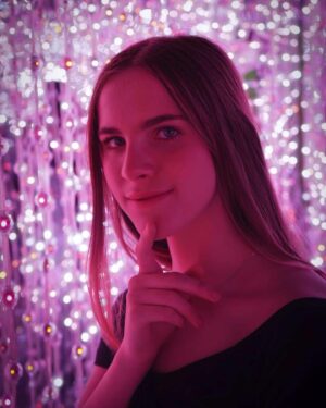 Noelle Sheldon Instagram - For once my face isn’t the shiniest part of the picture! 📸@ethancheng18