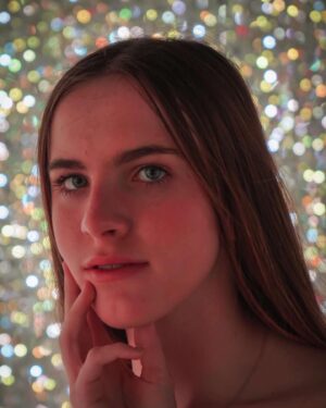 Noelle Sheldon Instagram - For once my face isn’t the shiniest part of the picture! 📸@ethancheng18