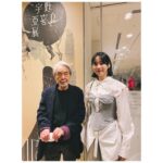 Non Instagram - 宇野亞喜良さんに会えました🥰 日曜美術館ぶりです。 宇野さんにお会いすると、宇野さんの絵に出会った10代の頃の顔に戻ってしまう。 いつまでもいつまでも私の青春であり憧れの存在。 #tokyooperacityartgallery #宇野亞喜良 さん