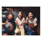 Non Instagram - かが屋さんの単独ライブ「かが屋の大カロ貝展」を観ました🐚 すごかったあ〜 真っ白な美術だったけど、色んな景色が見えて笑いまくりました🍦🍫 🦀 #かが屋 #かが屋の大カロ貝展