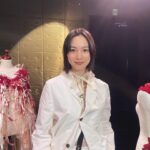 Non Instagram - 21:30からはEテレでスイッチインタビュー後編。 今回は百田さんからのんへのインタビューにスイッチ。百田さんが優しく受け止めてくれるから気楽に朗らかに話せた。とっても楽しかったよー☺️ぜひぜひ見てね。 そして、放送終了後にのんからサプライズがあるよ🧢🫐🛝 ストーリーやXでお知らせするからチェックしてね！ NON Styling: @izumimachino NON Hair&Make up: Shie Kanno #NHK #Eテレ #スイッチインタビュー