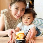 Nonoka Ono Instagram - 🍨🥭 @andmeal_official × @ete.restaurant のコラボ ギルドフリーアイスクリーム完成イベントに 娘と一緒にお邪魔してきました🧡 白砂糖、生クリーム、添加物不使用なのに こっくりとまろやかな甘みに大感動🥹✨ ちなみにこれで130kalだって、、🥹✨ 冬に一般販売されるみたいなので、 お楽しみに、、✨ おしゃれなロゴは我らが具義さん @gugitter デザイン🖤 タイミングがあって、一緒に食べられた☺️🖤 そしてプロデュースしたソンミさん @sonchan0111 にも初めてお会いしたのですが 透明感通りしてほぼ透けてました🤍 お肌のケアももちろんだけど 食べるものって大事なんだな🥹🤍 ランチのロールキャベツも 美味しすぎた、、 こちらは @andmeal_official で さっそくポチります☝️💚