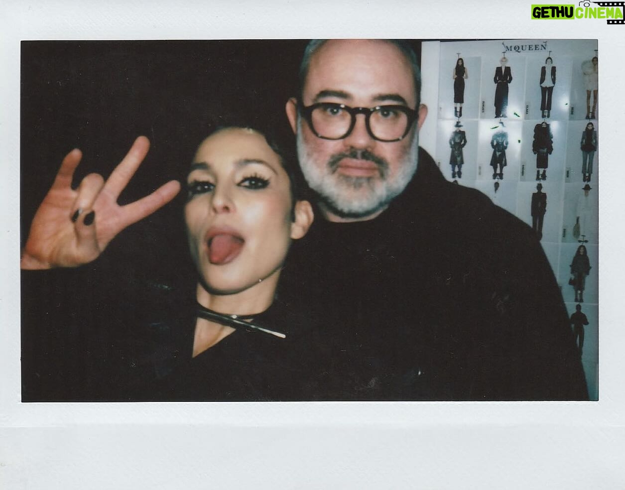 Noomi Rapace Instagram - Thank you @alexandermcqueen & @lucienpages for having me and congratulations Seán on your first show. 🖤🖤🖤 Followed with a beautiful evening with friends at my favourite restaurant @labelleepoqueparis 🖤