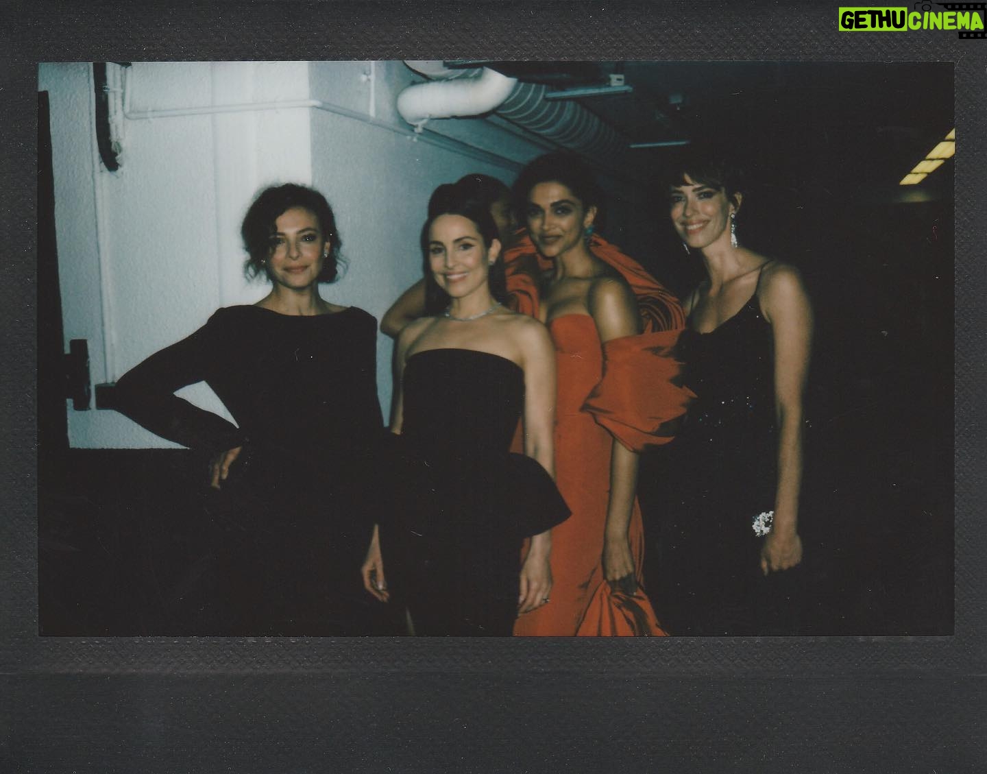 Noomi Rapace Instagram - Had the best time with my fellow jury members. Friends for life