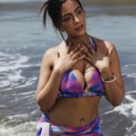 Noor Malabika Instagram - The beauty you see in me is a reflection of you💫 International wonderful photographer : @rajeshgopinathphotography The most talented celebrity makeup artist : @shefali_fidelis @shefalifashionstudio #noedit #beach #shoot #international #art #artist #model #actor #hollywood #bollywood