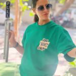 Noor Malabika Instagram - Amazed💚 #nofilter #nomakeup #hairoil #hairstylist #casual #relaxing #time