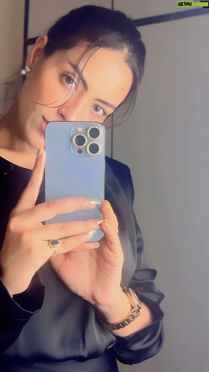 Noor Malabika Instagram - 🖤🖤🧿 #black #love