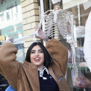 Noor Mazen Instagram - 💀💙

#نور_مازن | #noor_mazin
#خان_الذهب_البداية