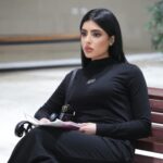 Noor Mazen Instagram - 🎬❤️‍🩹 #نور_مازن | #noor_mazin #عذراء #خان_الذهب_البداية