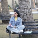 Noor Mazen Instagram - شلونكم ويه الدراسه؟🤔 #خان_الذهب_البداية #عذراء #نور_مازن | #noor_mazin
