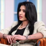 Noor Mazen Instagram - بما انو خميس وين طالعين اليوم ؟🤔