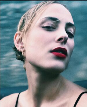 Nora Arnezeder Instagram - By @leaarnezeder