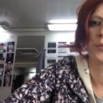 Nora Tschirner Instagram – ANZEIGE (wegen Dörtenennung) So, Leute. Jute Nachrichtn, es ist soweit. Äuglein jespitzt, heute Tutohriel-Königsklasse: Nehls. Und Jewinnspiel. Gern jeschehn.
„Arthurs Gesetz“-Finale heute 20:15 Uhr TNT Comedy
#arthursgesetz
#bihaindeßiens
#laifheck @maskenbildner_studio @cristinadorego @janjosefliefers