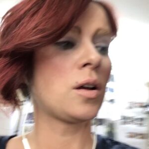 Nora Tschirner Instagram - Oft werde ick- jerade inne letzte Zeit und jerade natürleh nach der heutijen Story- von Leuten anjesprochen, die sisch und misch fragen: „Claudia, Dein Brasilianisch is ja nu wirklisch ne Wucht. Wie machst Du dit. Und wie isset Dir auch von den Körperlischen her möglisch jewesen, den verbotenen Tanz “Schorang glussi fui
eyjundschiha Sony Fisch hurra” zu erlernen. In alle Grazie und vonne Karamba her.“ Ick habe, offen jestanden, meist einfach nischt die ßeit und die Buntstifte, dit zu erklären. Jutet Brasilianisch is -wie jeder weiß- in Enteffekt eine Frage dit Karaktas. Und den hat man eben  ODER man hat ihn nischt. (Wie bei Kahrißmer.) Und für die Ermutijung, zu meiner Feurischkeit in Sachen Körpersprache ßu stehen, bin ick seit jeher meine Freundin Carina @cristinadorego Domingo ßu n riesengroßn Dankeschön verflichtet. Sie hat diesbeßüglich immer an mich jeglaubt. (Ähnlisch wie Nicolay, der dit aber hier jetze in den speziellen Fallle nisch so ßaigen kann. Naja.) Für alle, die sisch trotz leischter Karakta-Defißiete den Sommer über bei de Kirmes nisch ausjeschlossen fühlen wollen, hier nochmal n Tutohriel ßu’n Mitsingen-Üben. Plus Bonus-Treck. Jern jeschehen und Schüssi, eure Claudi.

#Anßeige wegen Buntstiftreklame