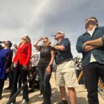 Norah O'Donnell Instagram - In the path of totality, the @CBSNews crew reports on the ‘Total Eclipse of the Heartland’ 🌒