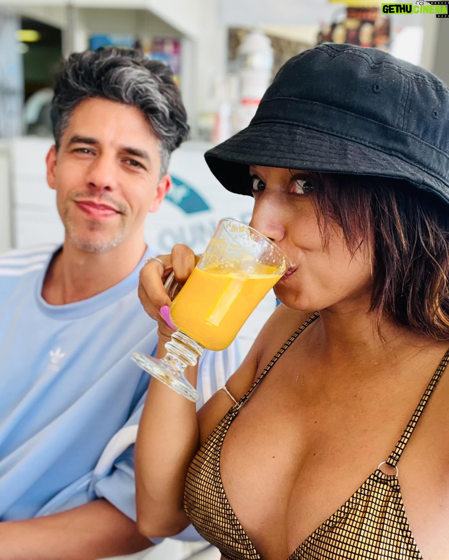 Noua Wong - 10.2K Likes - Sai um post da moda, o famoso recap.
Fiz anos, o meu amor fez anos, sobrinho lindo faz anos e é dia da criança. Caramba, tudo numa semaninha…
Aproveito pra agradecer todas as msg LINDAS que recebi no meu dia, mts de pessoas que não vejo tantas vezes mas que quiseram fazer-me um carinho bom. Obrigada galerinha❤️
Ao meu sobrinho que este ano faz 24 no ano 2024, vais ter mta sorte meu docinho. Te amo!
Ao meu nenemzinho desejo que o dia de hoje tenha sido tão delicioso pra ti como foi pra mim, ❤️ te amo ❤️
Já viram como o tempo está a voar? Daqui a nada é Natal 😂🥰