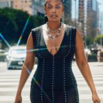 Novi Brown Instagram - Walking into my dreams with DEEP gratitude. 🤍 ••• 📸 @chancemichaeel 💄 @marquiswardbeauty 💇🏾‍♀️ @creativexhands