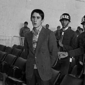Nur Sürer Instagram - Erdal Eren 17 yaşında….