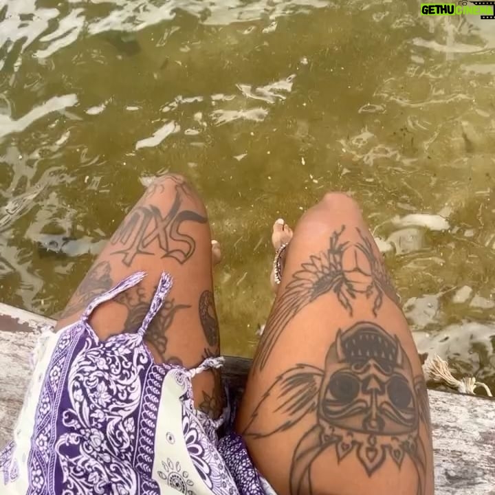 Nura Habib Omer Instagram - ✨ 10 slides of vacay ✨