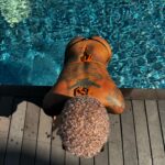 Nura Habib Omer Instagram – FYI I’m an email ☀️👙🌊 📸 @_desertrose__ 💕