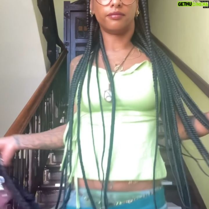Nura Habib Omer Instagram - Niemand liest mehr captions..nur Sex bots am kommentieren 😅 Abdul xls skyofogn e ykdkdoxoxk de Lene flylyndldld Emsland f juckt niemand