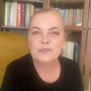 Nurseli İdiz Instagram - Allah Yazdıysa Bozsun Adlı Filmimiz 13 Mayıs’ta Sinema Salonlarında Sizlerle. @lara1yapim