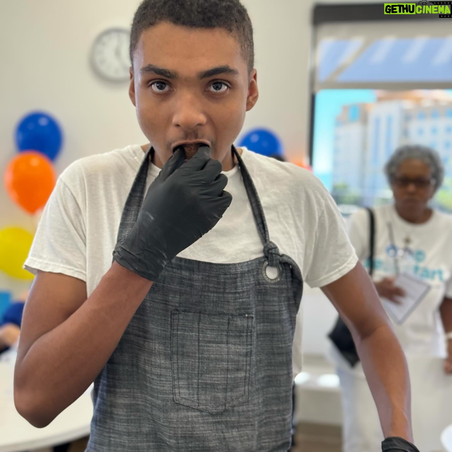 Nyesha Arrington Instagram - BIG congrats to the @childrensbureau Family resource center on their grand opening!! We had a lot of FUNNN learning about food as fuel 🔋& interactive recipes adults/kids can make together! My nephew Emmanuel Issac killed it as sous chef 💕 Here we made some simple date bites with nuts and spices and coconut oil 😋 #family #ribboncutting #familyresources #love #cookingdemo