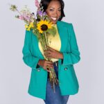 Nyesha Arrington Instagram – Flowers for a flourishing Season 3! 💐

Stream the entire season of #NextLevelChef now on @hulu!