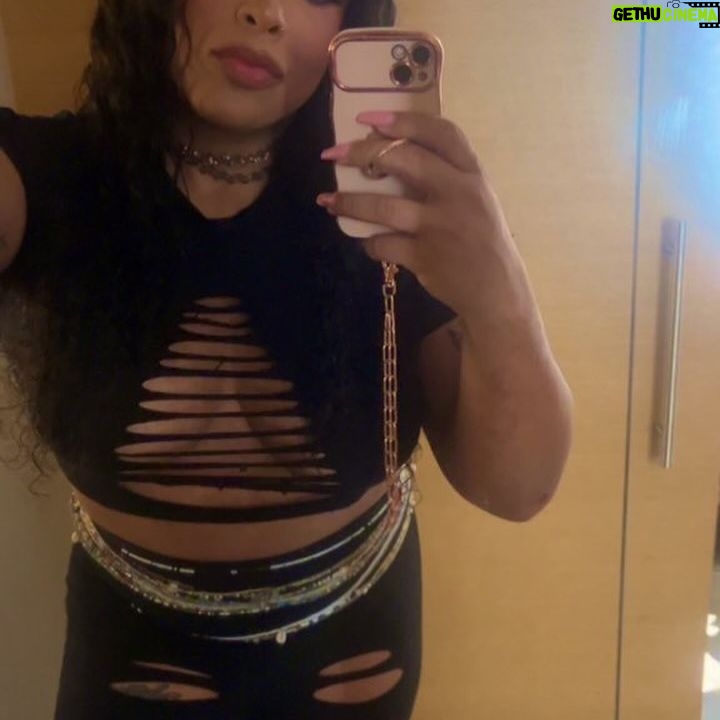 Nyla Rose - 1K Likes - What we getting into tonight 💋