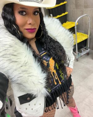 Nyla Rose Instagram - Look cute 💋 crash a party😈