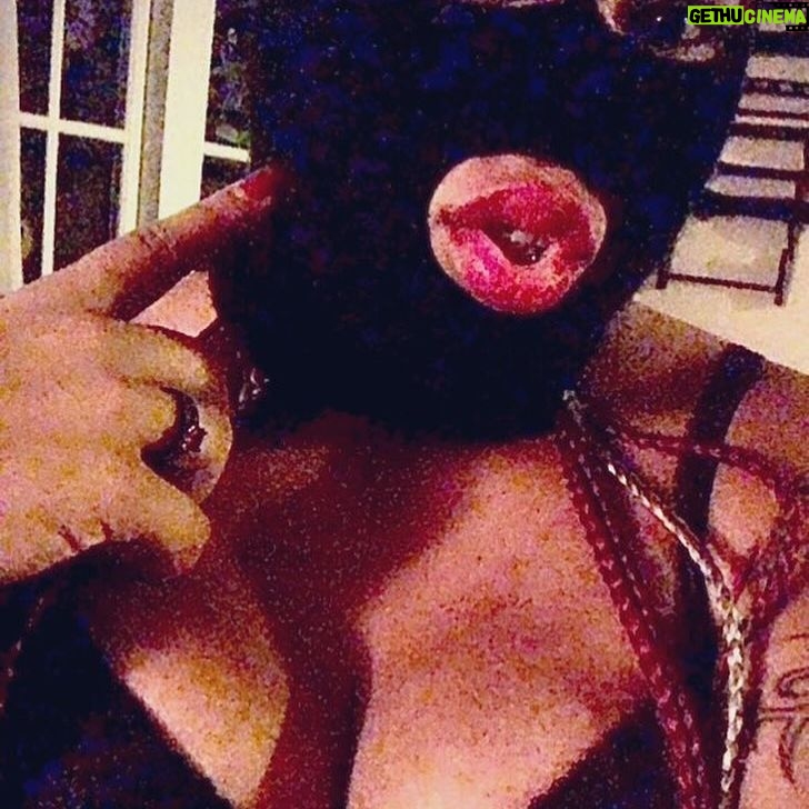 Nyla Rose - 1.3K Likes - B◽️L◽️I◽️C◽️K◽️Y ◽️I◽️N ◽️B◽️I◽️O◽️
