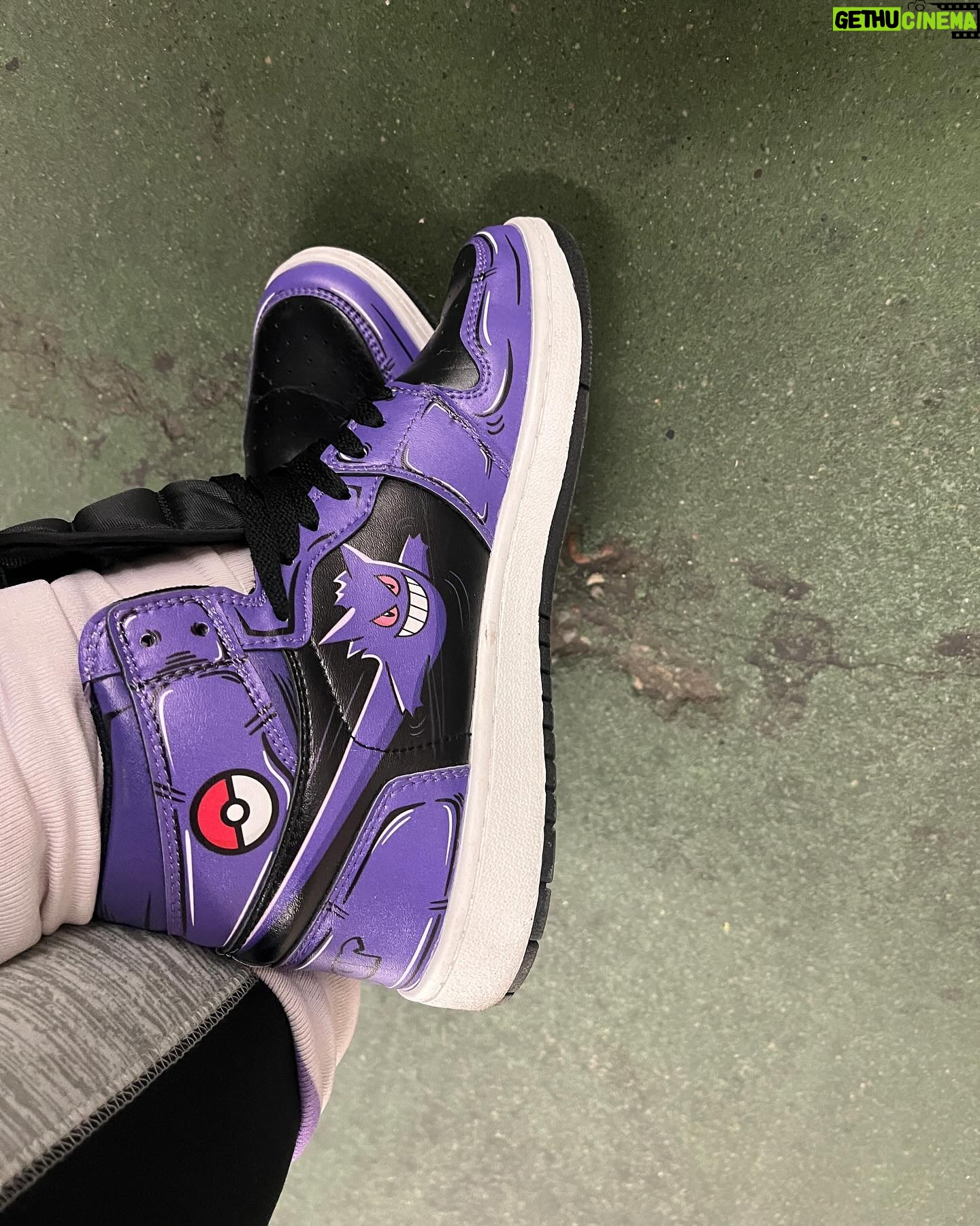 Nyla Rose - 0.9K Likes - Peep the shoooooes
New boot goofin! Thank you to J for my gengar 1’s 😂😂 from gearanime_official 😍😍😍 now I need the rest!!