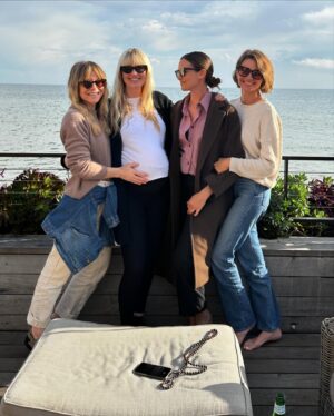 Odette Annable Instagram - This past weekend was spent celebrating the one and only @heyjengeorge. Happy happy birthday and happy baby blessing you angel. Georgie, you are so very loved. Anytime I spend with you makes me better. And my goodness, you are SO pretty :) What a treat to spend time in LA with my best friends. 🤍