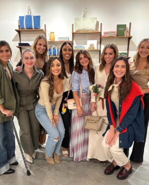 Odette Annable Instagram - Welcome to Texas @sezane!!