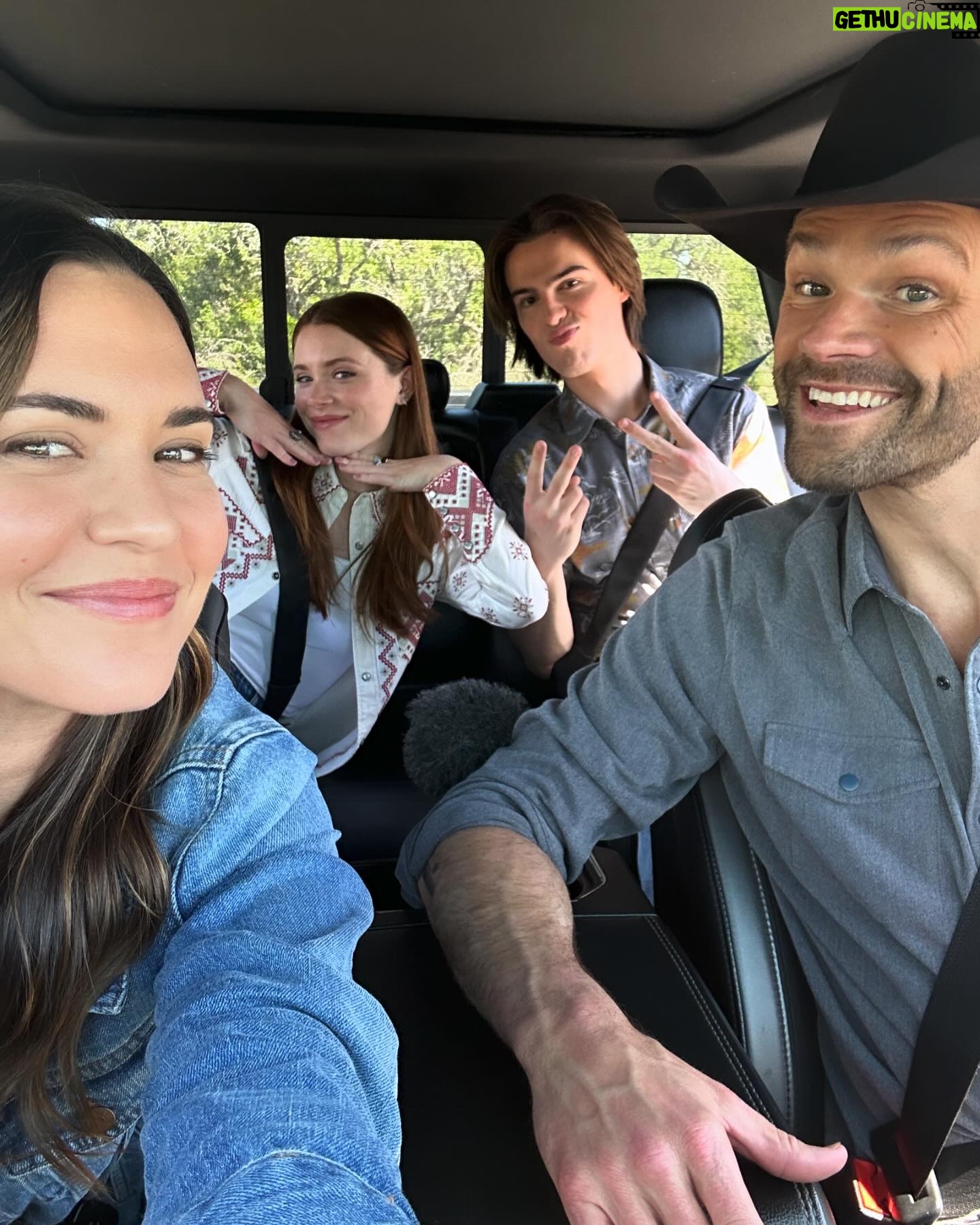 Odette Annable - 3 Likes - It’s WALKER WEDNESDAY! 8/7c @thecwwalker @violet_brinson @kaleculleyofficial @jaredpadalecki