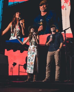 Odette Annable Instagram - This will go down as a highlight for me. Thank you @iheartcountry for the honor of asking us to introduce the one and only @keithurban on stage. What a legend, what a night!