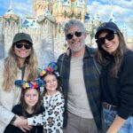 Odette Annable Instagram - Disneyland with our best friends was just as magical and exhausting as I imagined it would be. It was a great day, until none of the adults pictured above remembered where we parked. 🤦🏻‍♀️