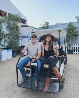Odette Annable Instagram - 🤠🤘🏽⚡️ S T A G E C O A C H ⚡️🤘🏽🤠 thank you to the entire team at @yellowstone for the experience! Love y’all!