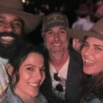 Odette Annable Instagram - 🤠🤘🏽⚡️ S T A G E C O A C H ⚡️🤘🏽🤠 thank you to the entire team at @yellowstone for the experience! Love y’all!