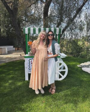 Odette Annable Instagram - This past weekend was spent celebrating the one and only @heyjengeorge. Happy happy birthday and happy baby blessing you angel. Georgie, you are so very loved. Anytime I spend with you makes me better. And my goodness, you are SO pretty :) What a treat to spend time in LA with my best friends. 🤍