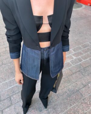 Odette Annable Instagram - Featuring my best friend, my husband and my outfit. Pre-Hit Man Premiere. Congrats @glenpowell! Suit: @estilo_austin @cinqasept