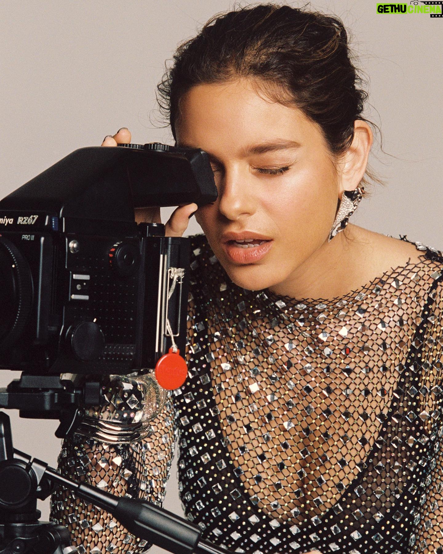 Odeya Rush Instagram - Thank you to @numero_netherlands for such a fun shoot day and a delightful conversation about my new movie Dangerous Waters 🪼☺️🪼 Photographer SAM DAMESHEK @samdameshek Stylist ALEXIS KOSSEL @alexiskossel Makeup PIRCILLA PAE @pircillapae Hair RENA CALHOUN @rena.calhoun Editor TIMI LETONJA @timiletonja Editorial director & interview JANA LETONJA @janaletonja