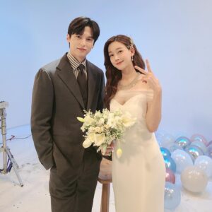 Oh Seung-ah Instagram - -

MBC < 세번째 결혼💎 > 촬영을 한 이후 
세상 드레스 다 입어보는중..🤭🤍🩶
오늘은 과연 어떤 일들이 펼쳐질지.. 
저녁 7시10분 함께해요😍!!

#MBC #세번째결혼 #배우 #윤해영 #윤선우 #박영운 #오승아 #촬영중🎬