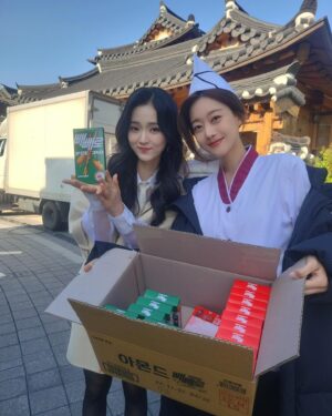 Oh Seung-ah Instagram - -

<세 번째 결혼💎> 마지막 방송을 4일 앞두고..
아쉬운마음에 꺼내본 드라마초반 촬영사진들.. 
벌써 그립넹🥹🤍🩵🤍🩵